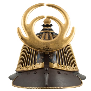 A helmet suji kabuto
